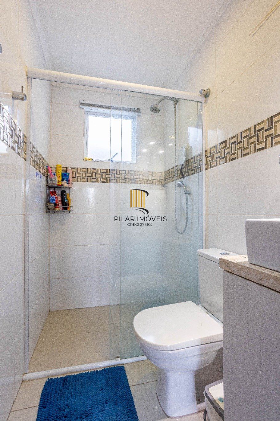 Cobertura com 2 quartos e 2 vagas no Bairro Vila Ipiranga