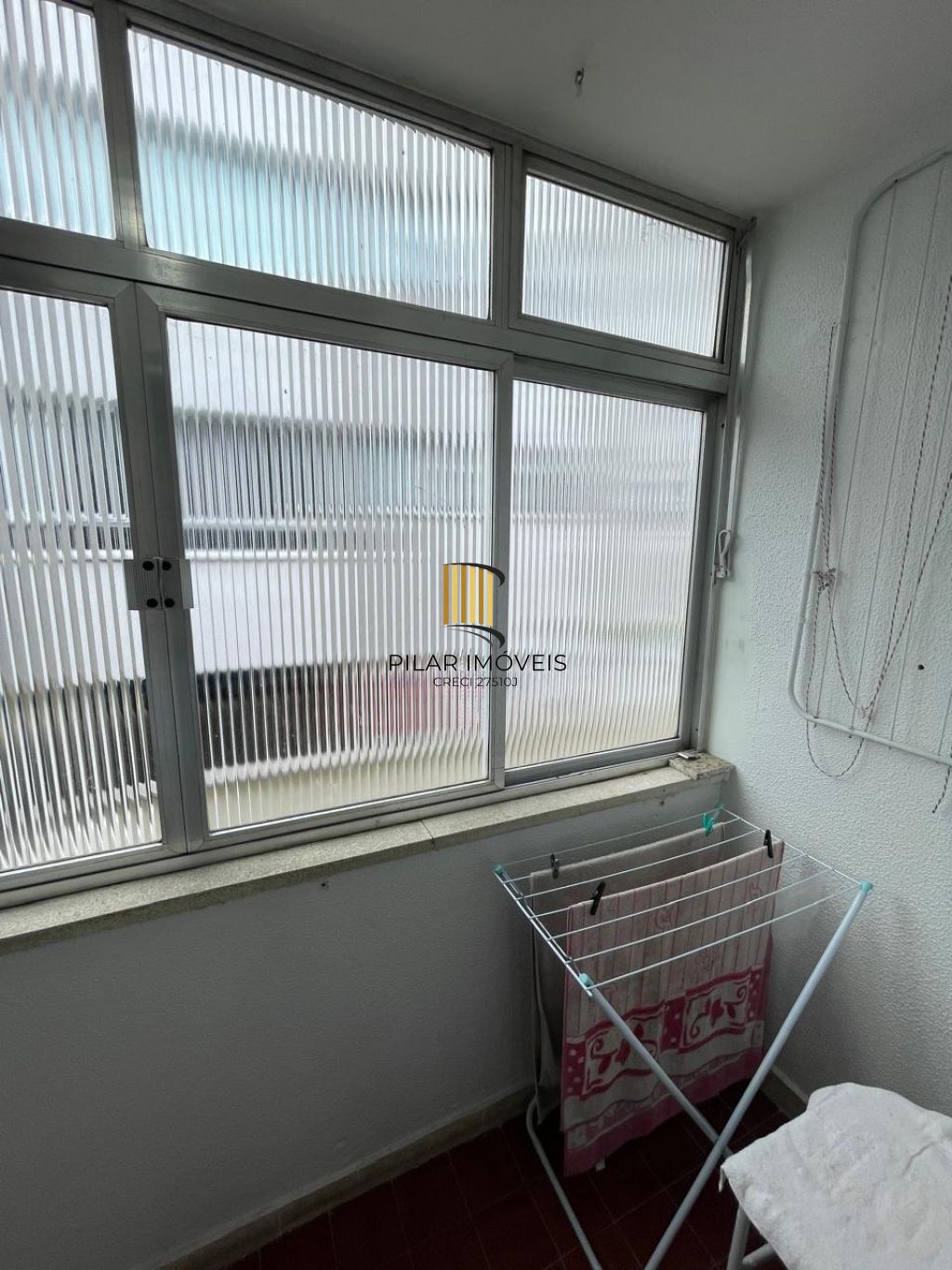 Apartamento à venda com 2 dormitórios no Bairro Cristo Redentor
