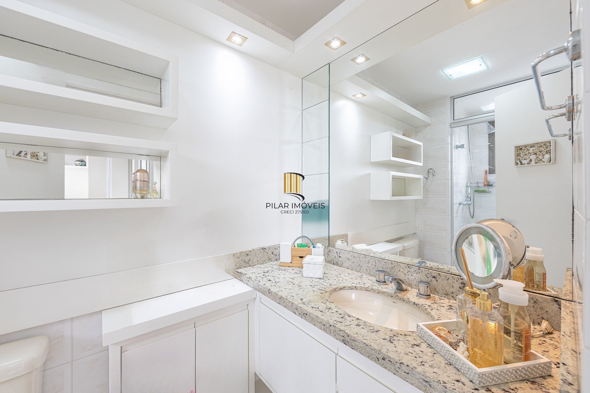 Apartamento com 145m², 3 suítes e 3 vagas no bairro Passo da Areia para comprar