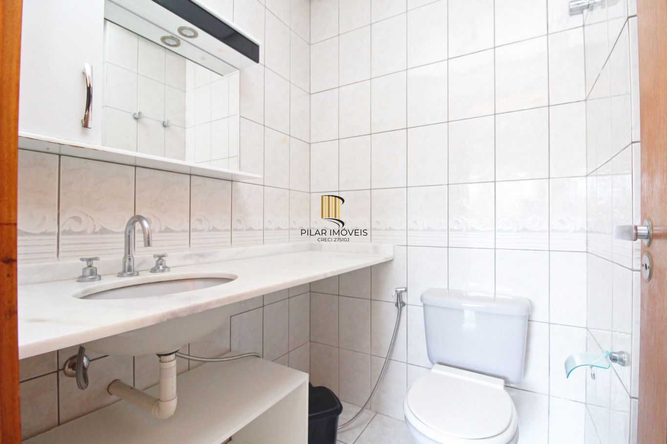 Apartamento com 3 Quartos, 1 suite e 1 vaga à Venda no bairro Tristeza.