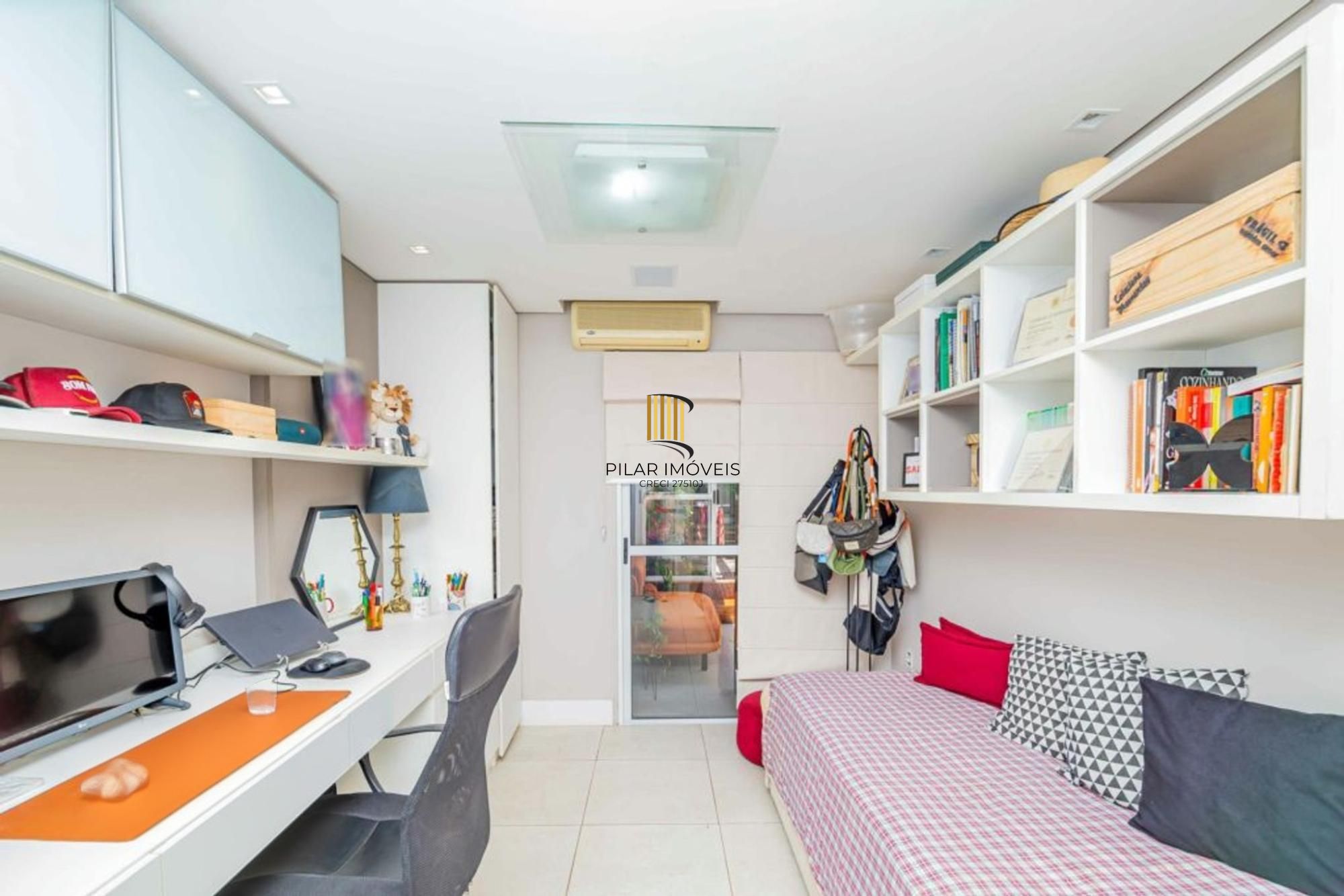 Apartamento garden com 2 quartos e 110m² à venda em Mont'serrat,