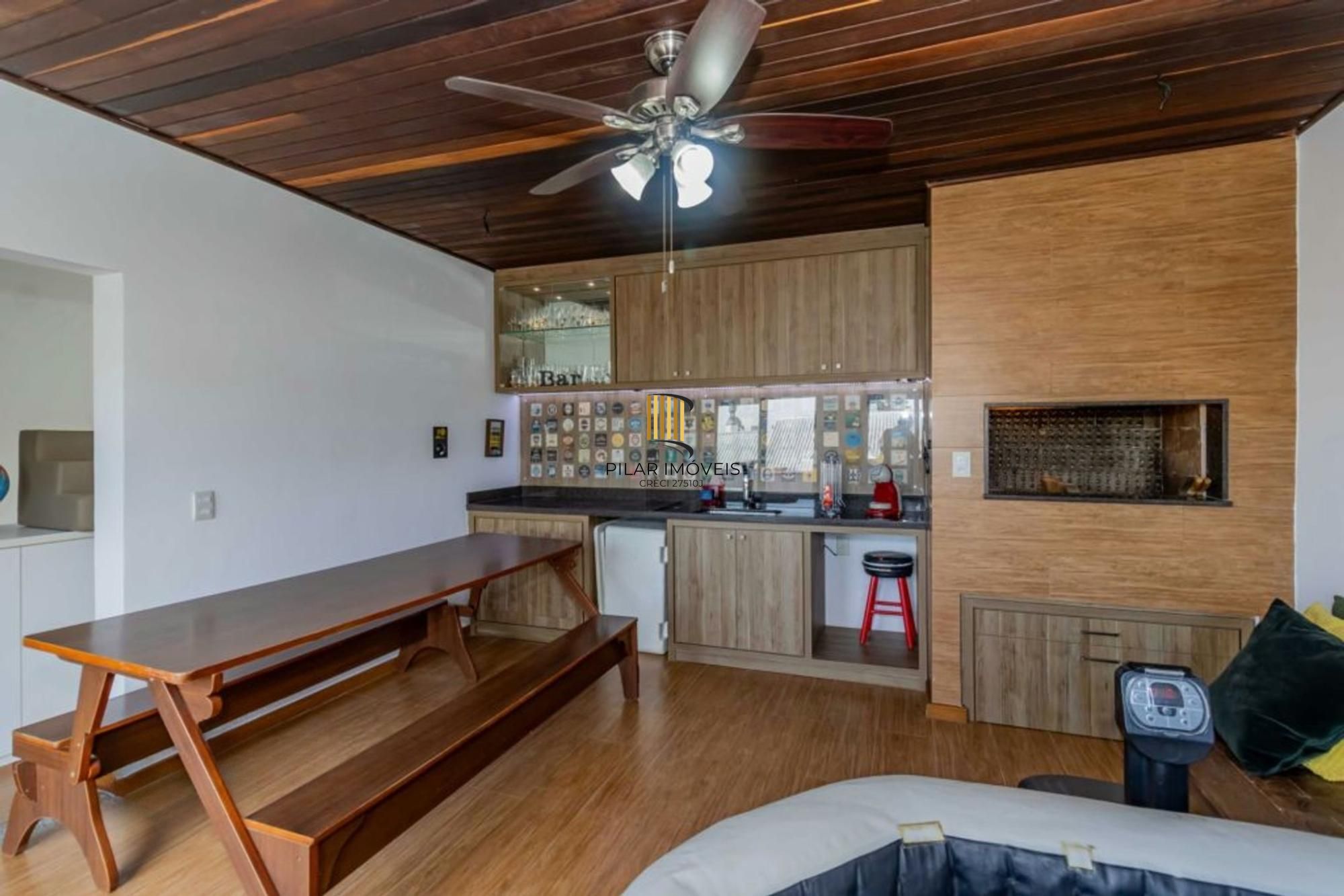 Casa em Condomínio à venda com 2 quartos 212 m² no Tristeza