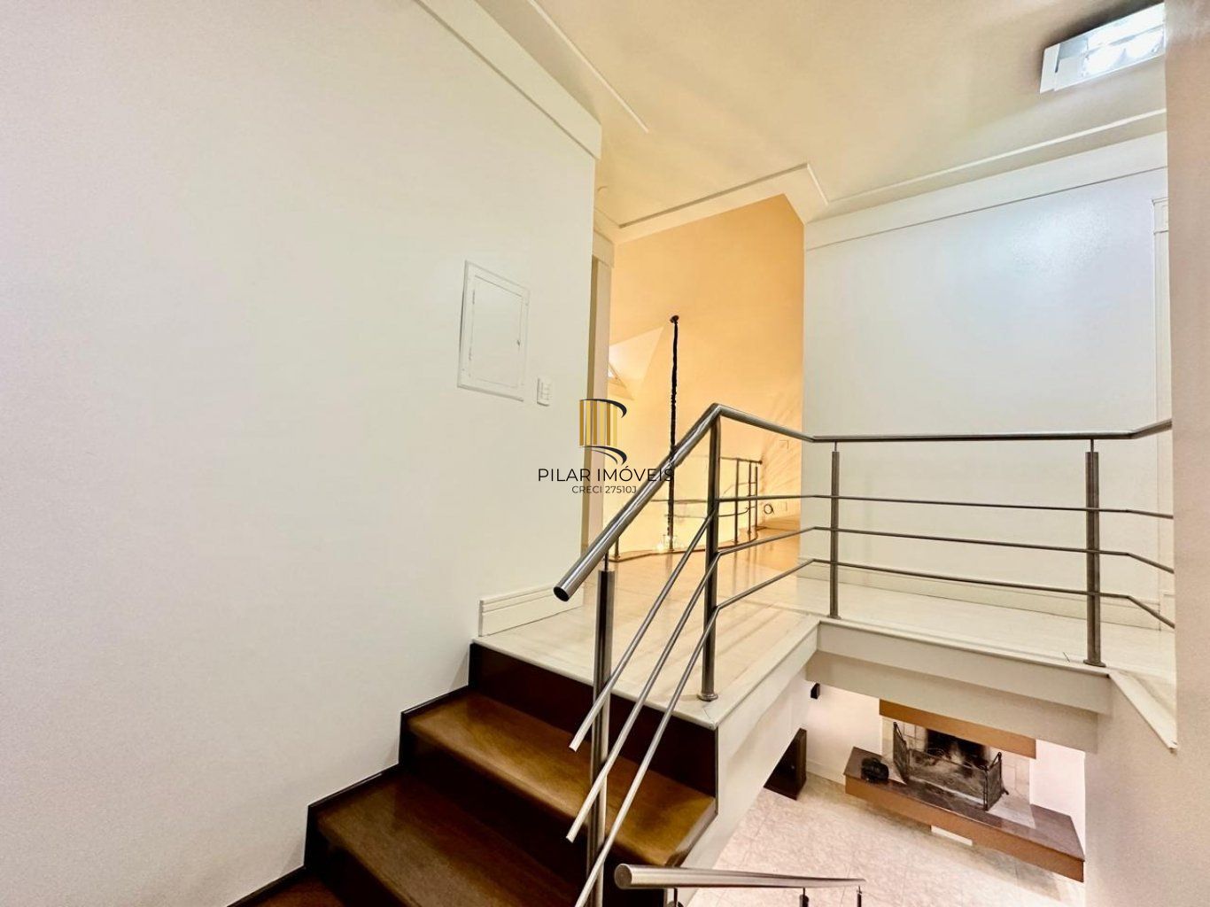 Casa de 3 dormitórios, 2 vagas de garagem em Canoas