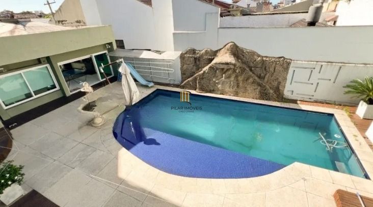 Casa com 4 Quartos e 4 banheiros, 600 m² por R$ 3.790.000 no Jardim Lindóia.