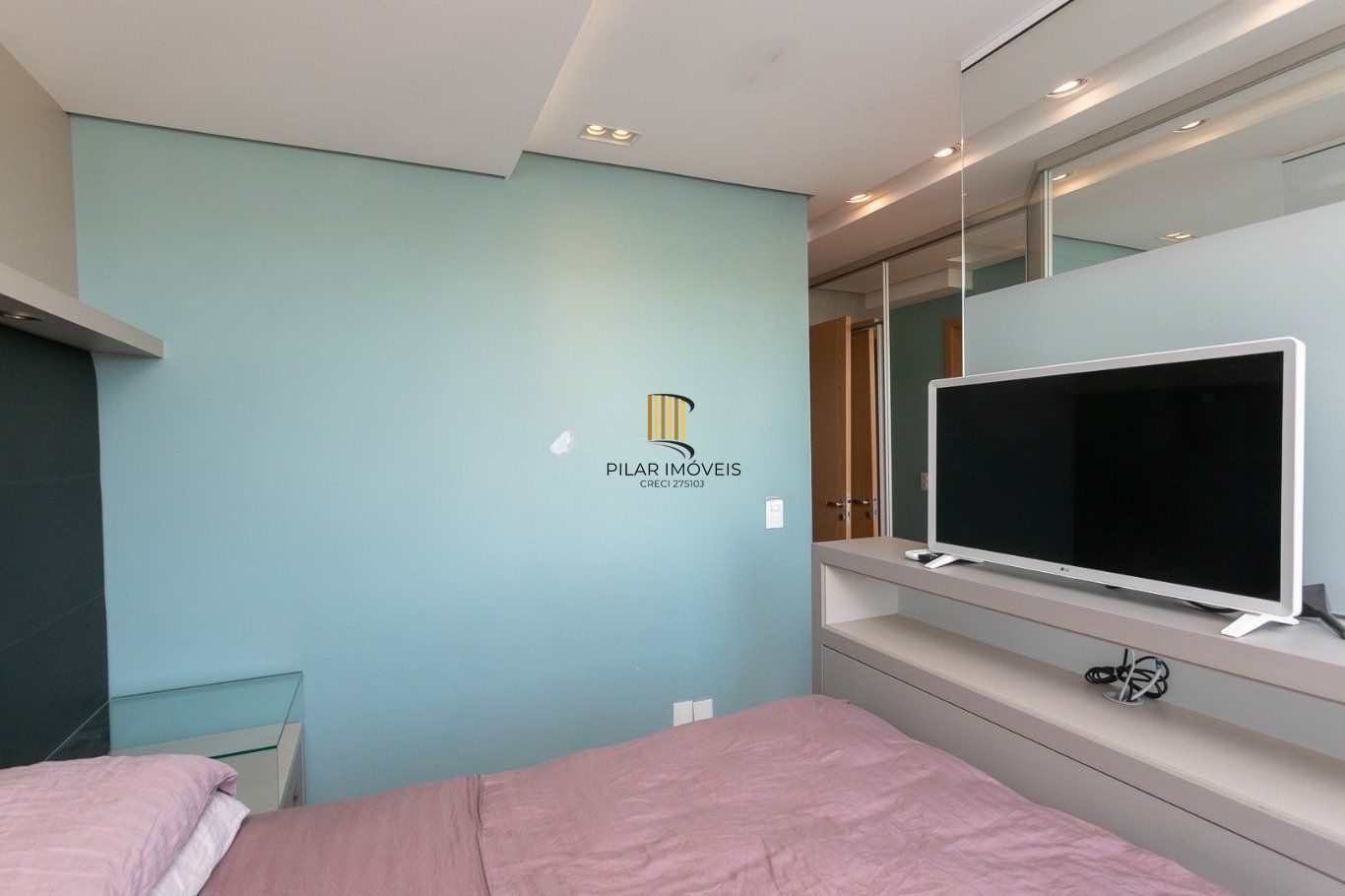 Apartamento com 3 quartos, 1 Suíte, 2 vagas e 83m² à venda em Jardim Lindóia.