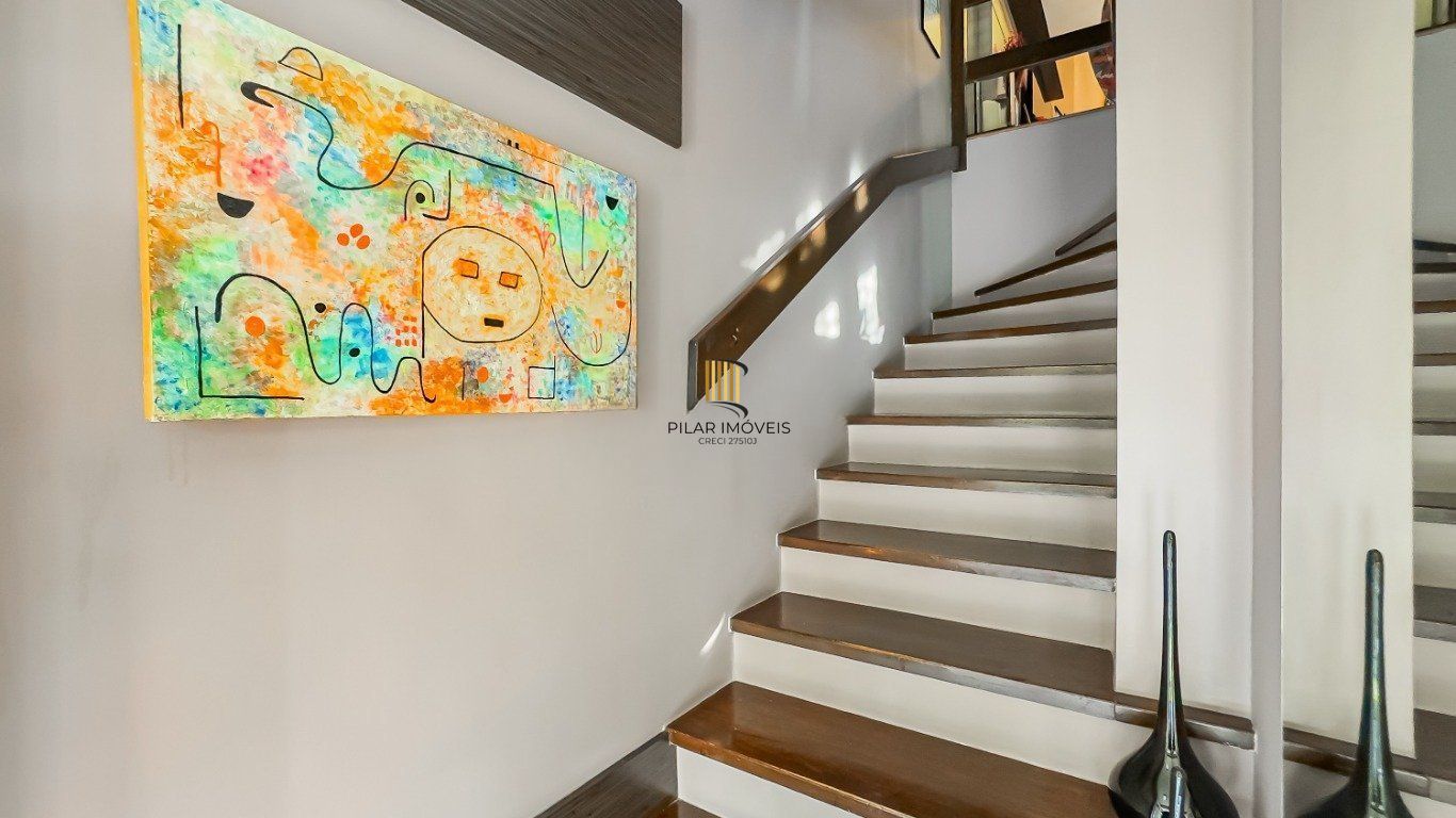 Casa em Condomínio, 3 Quartos, Suíte e 3 Vagas no Jardim Carvalho, Porto Alegre