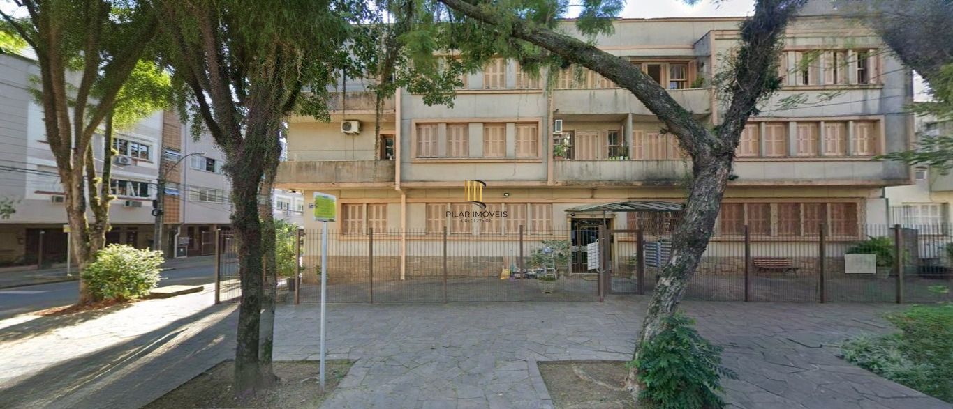Apartamento com 2 quartos e 82m² à venda em Petrópolis, Porto Alegre.