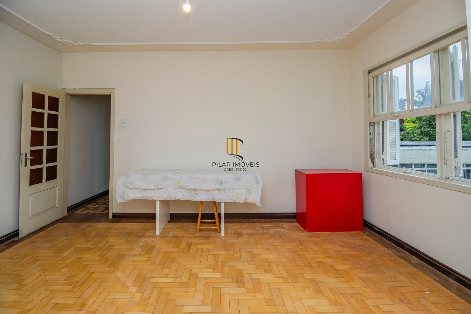Apartamento a venda com 3 quartos e 90m² no Bairro Auxiliadora