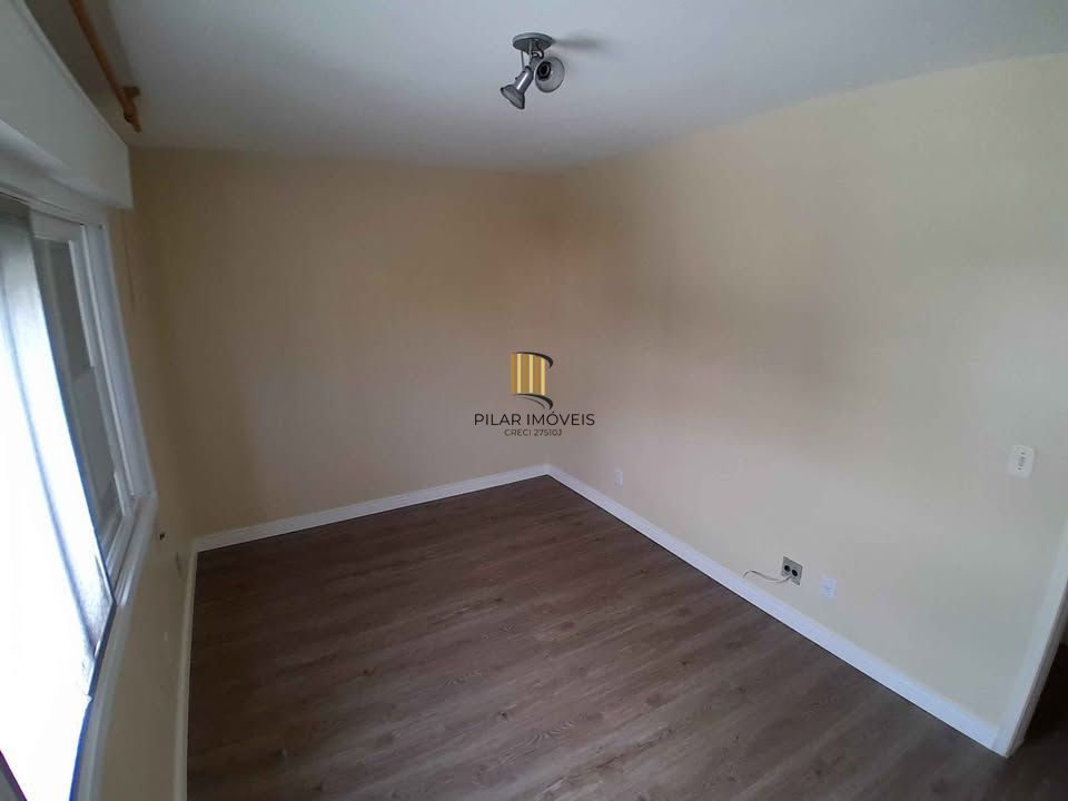 Apartamento à venda com 3 dormitórios 79,79 m² no bairro Tristeza