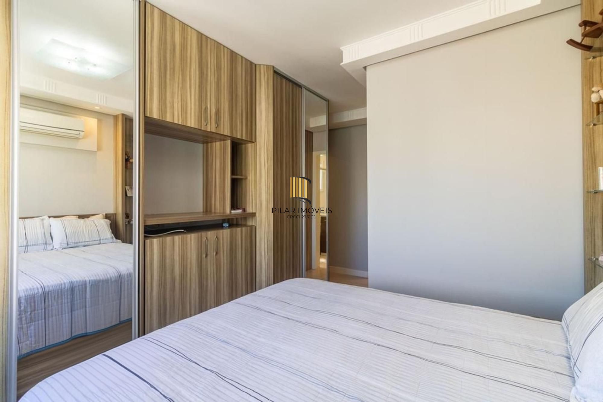 Apartamento 3 quartos, 3 suítes, elevador e 3 vagas bairro Passo da Areia.