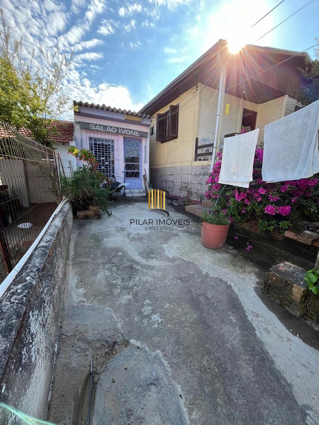 Casa com 3 dormitórios bairro Teresópolis