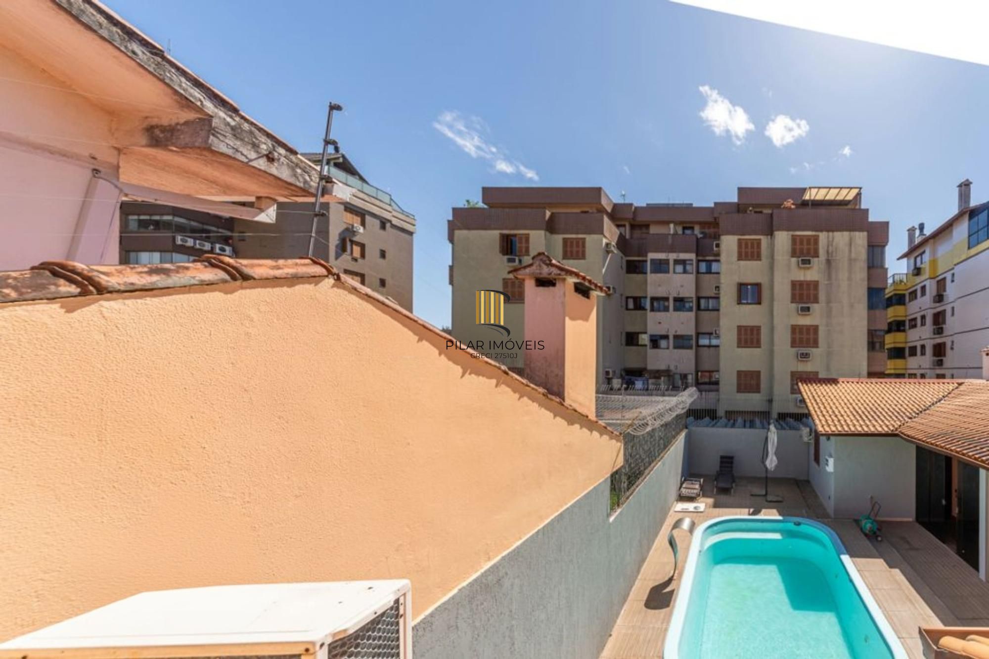 Casa com 4 quartos, piscina, vaga, churrasqueira e Sacada no bairro Jardim Itu