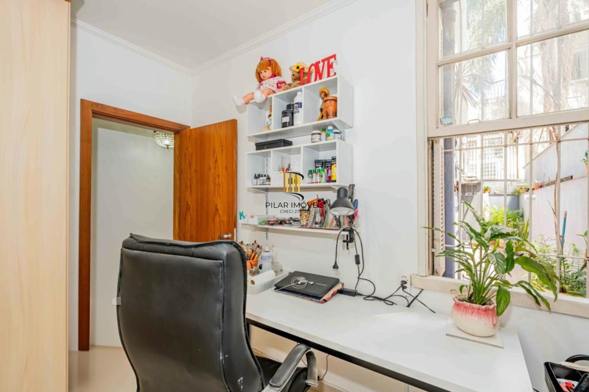 Apartamento Garden, 3 dormitórios, 1 suíte, 1 vaga, churrasqueira no bairro Santana.