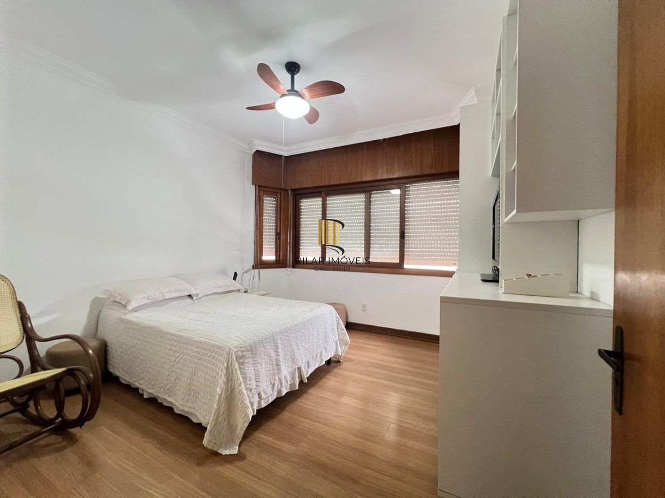 Apartamento com 4 quartos, 223m² e 2 vagas no bairro Jardim do Salso