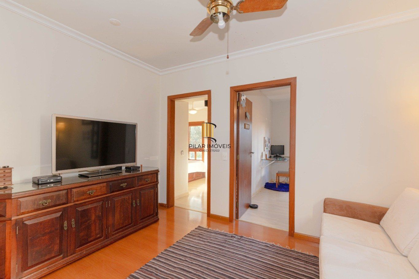 Apartamento 3 dormitórios, 127 m², 2 vagas – Reformado e bem localizado