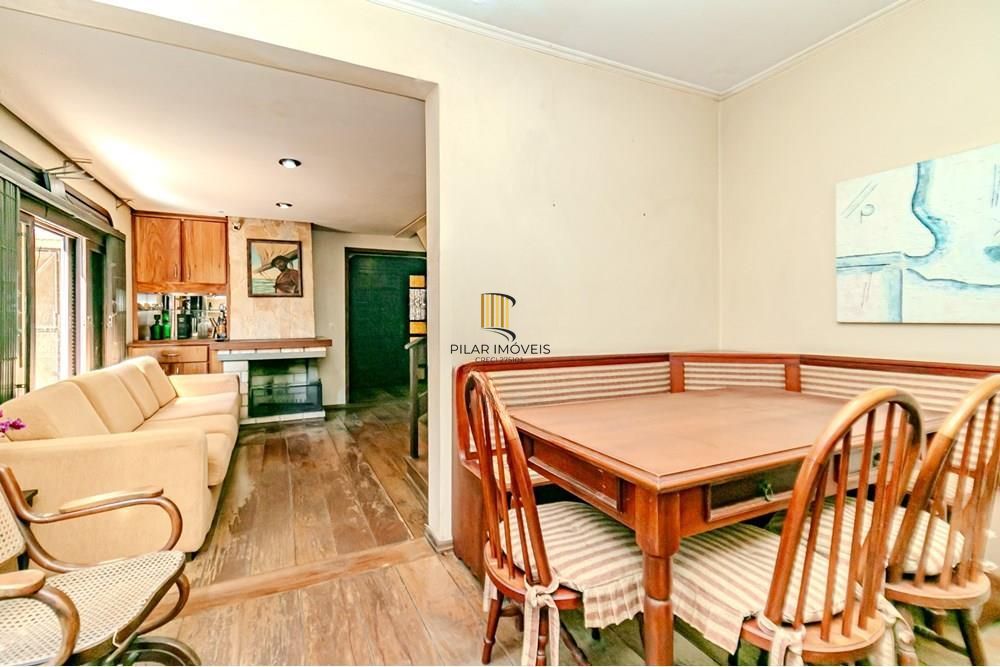 Casa com 3 dormitórios e 185m² no bairro higienópolis