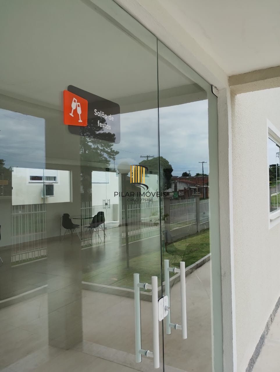 Apartamento Garden 1 dormitório 1 vaga e Piscina na Av. Protásio Alves