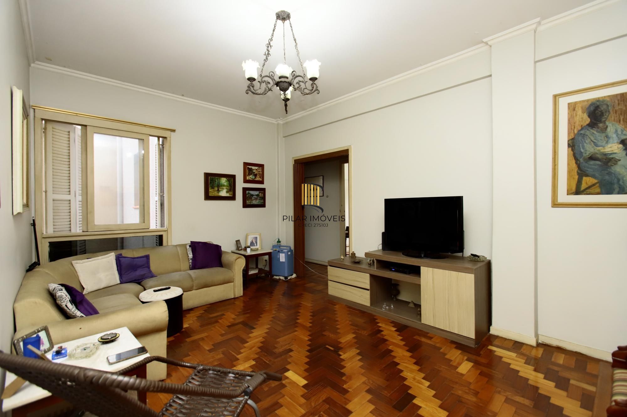 Apartamento 3 quartos com elevador no centro de Porto Alegre para Comprar