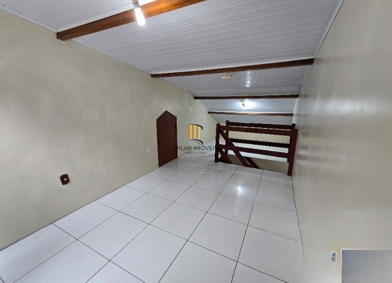 Casa em condomínio fechado de 3 dormitórios,2 vagas no bairro Parque Santa Fé.