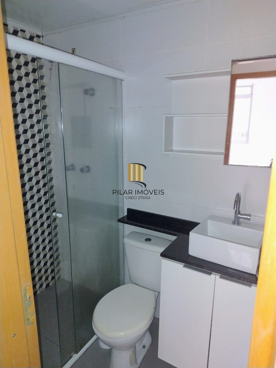 Apartamento Térreo 2 dormitórios em condomínio fechado com piscina e infra completa