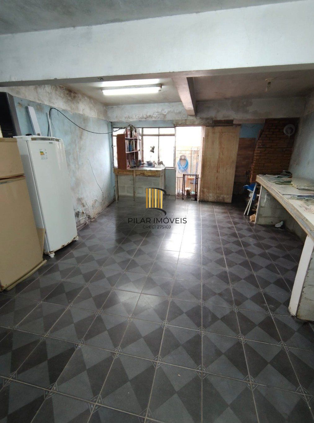 Casa com 3 Quartos, 3 Banheiros, 2 vagas No Bairro Nonoai.