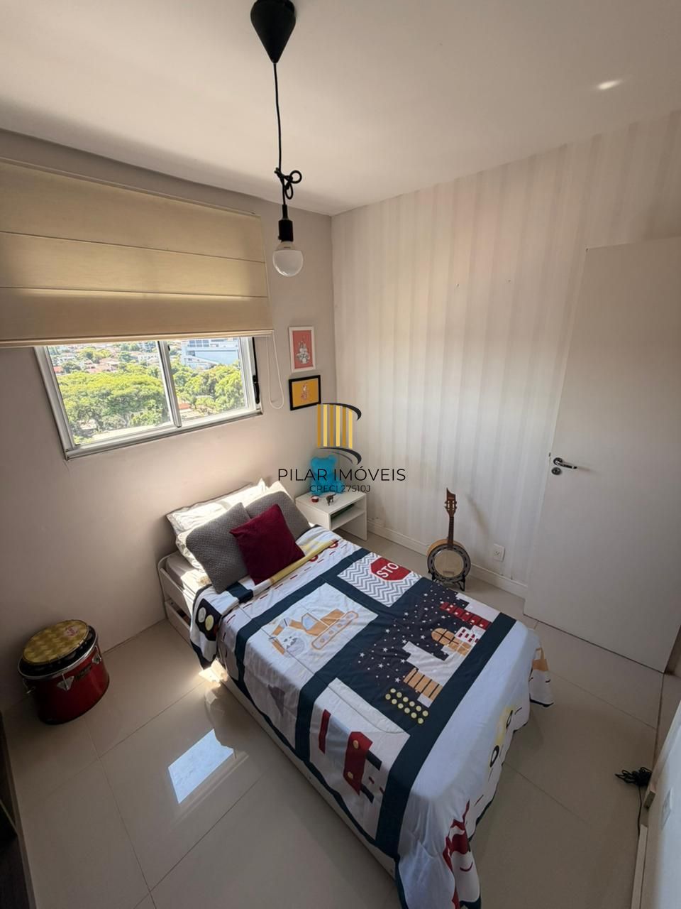 Apartamento mobiliado de 2 quartos no bairro Teresópolis