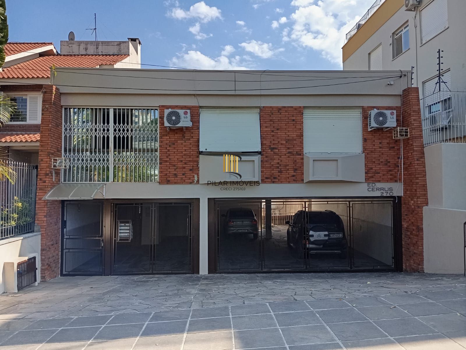 Apartamento térreo com 3 dormitórios e 2 vagas no Bairro Cristo Redentor - Pilar Imóveis