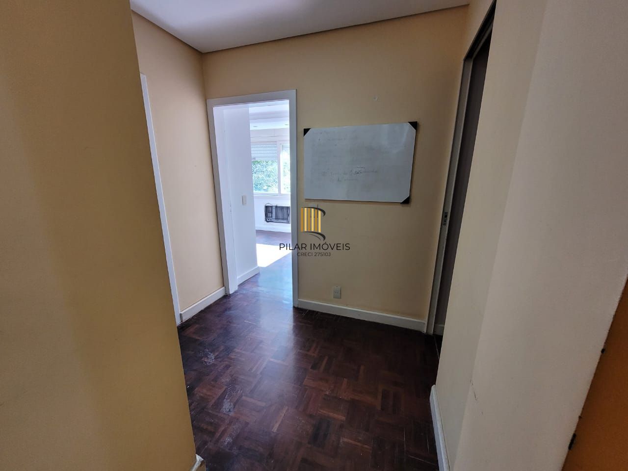 Apartamento de 3 dormitórios no bairro Petrópolis