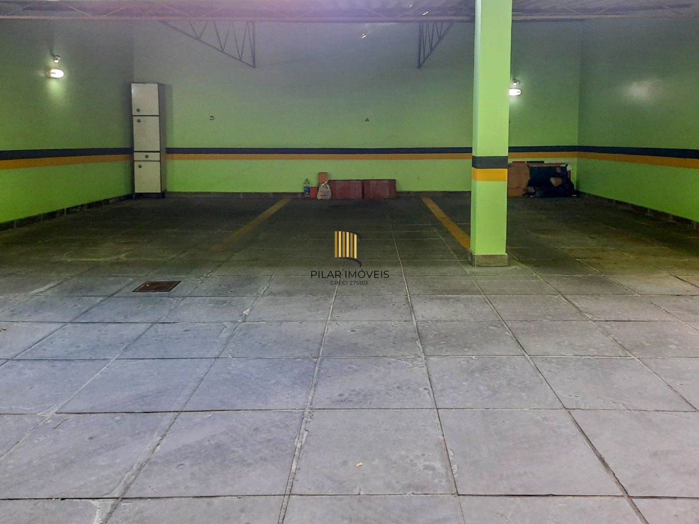 Apartamento com 1 quarto e 1 vaga de garagem no Bairro Cristo Redentor