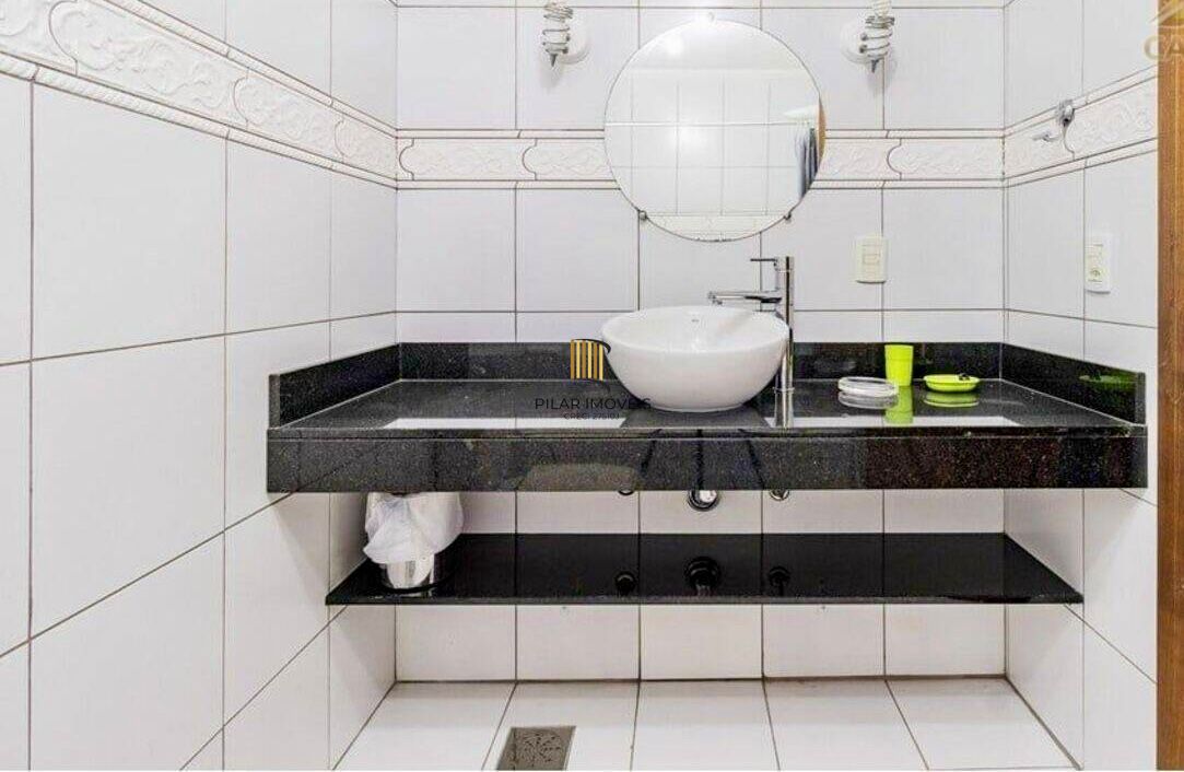 Casa com 3 quartos, 2 vagas e 266m² para vender - Jardim Planalto, Porto Alegre