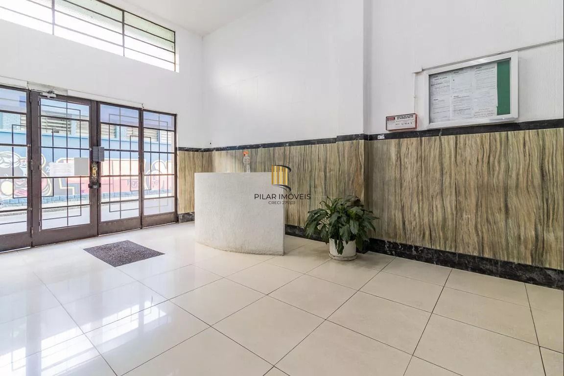 Apartamento com 4 quartos e elevador no bairro Centro Histórico