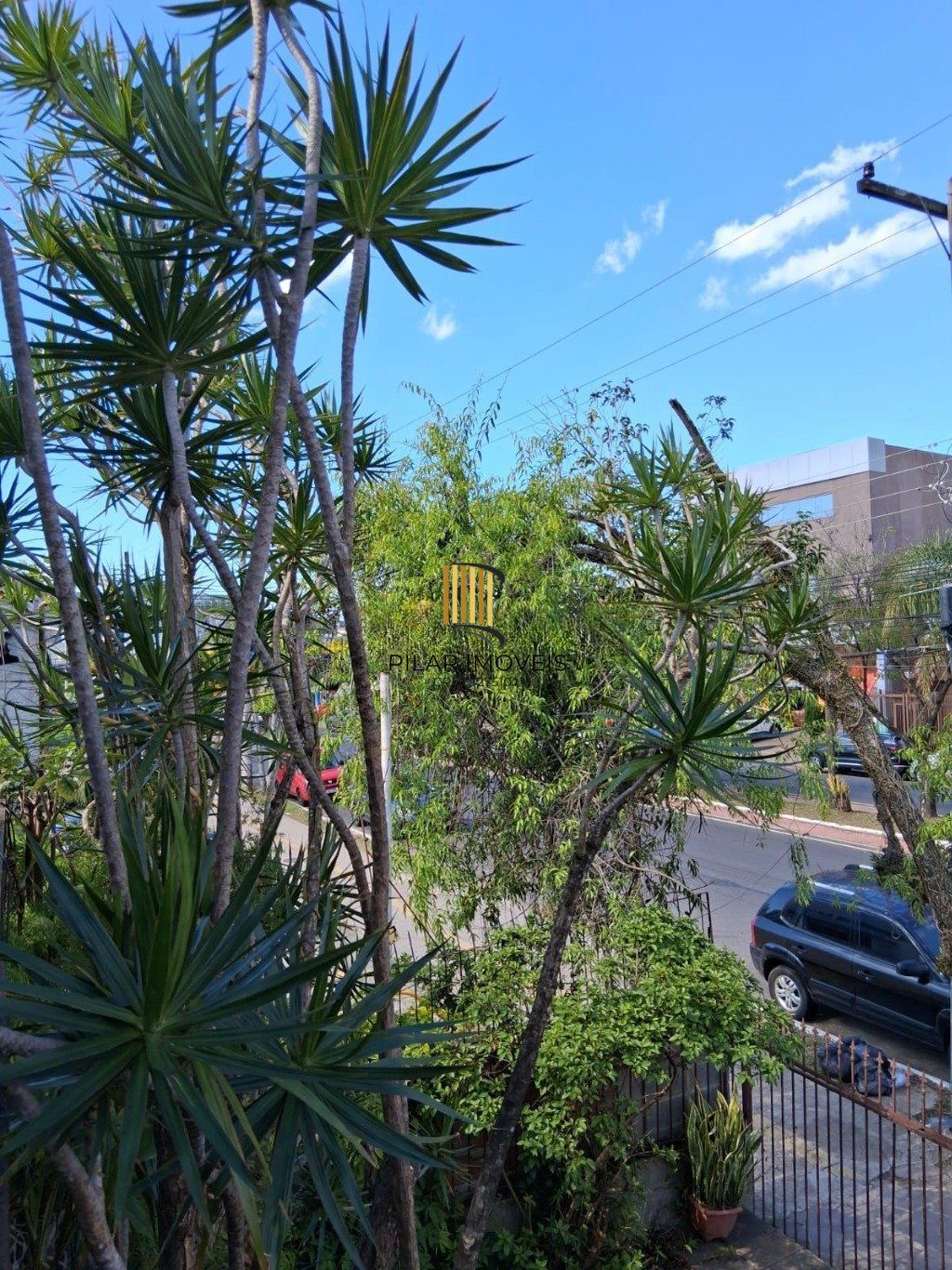 Casa com piscina 4 quartos e 2 vagas no Bairro Jardim Itu