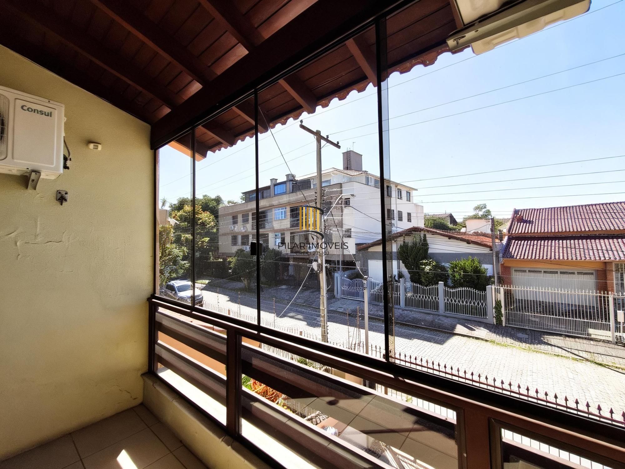 Casa com 4 quartos, piscina, vaga, churrasqueira e Sacada no bairro Jardim Itu