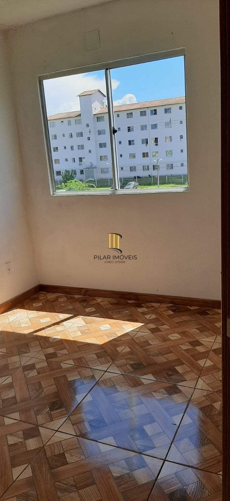 Apartamento com 2 quartos 1 vaga de garagem Bairro Guajuviras Canoas