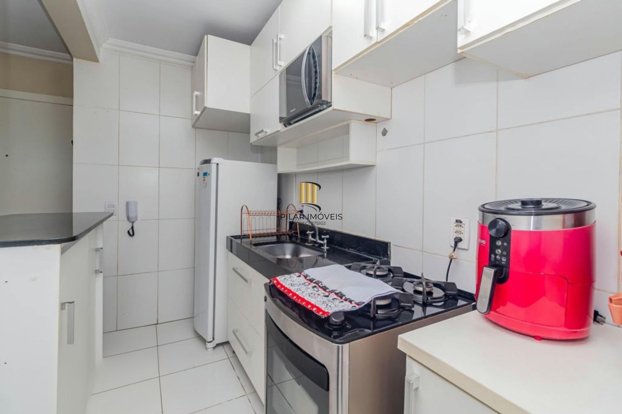 Apartamento térreo de 2 quartos, suíte, 1 vaga no bairro Jardim Itu