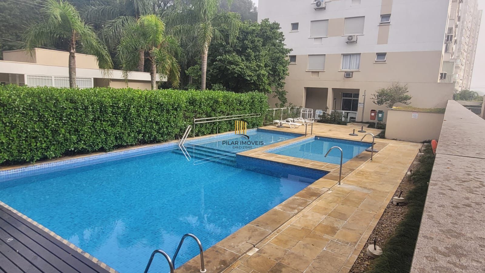 Apartamento mobiliado de 2 quartos, elevador e 1 vaga Jardim Lindóia