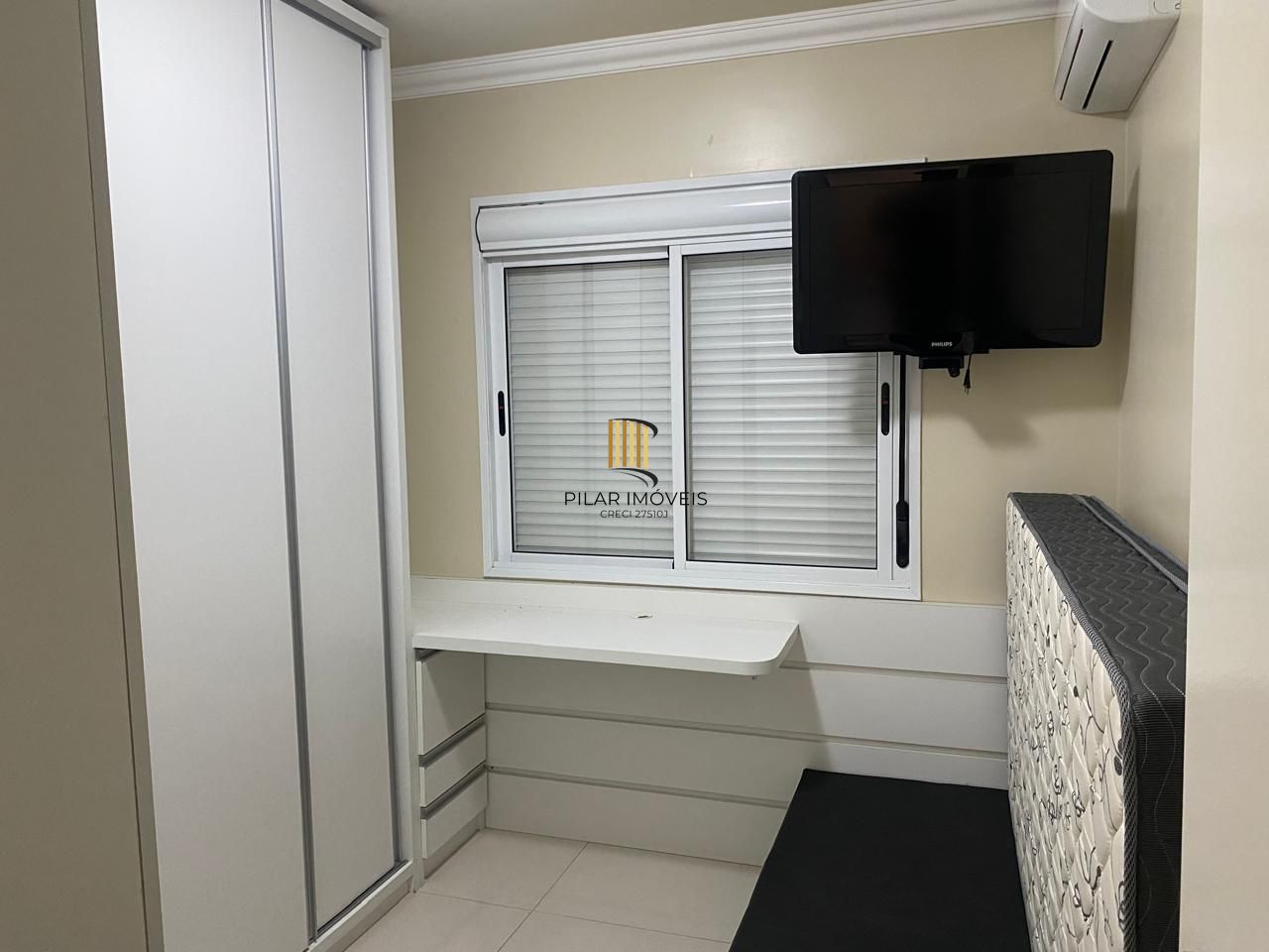 Apartamento com 3 quartos, 1 vaga e elevador no Bairro Vila Ipiranga