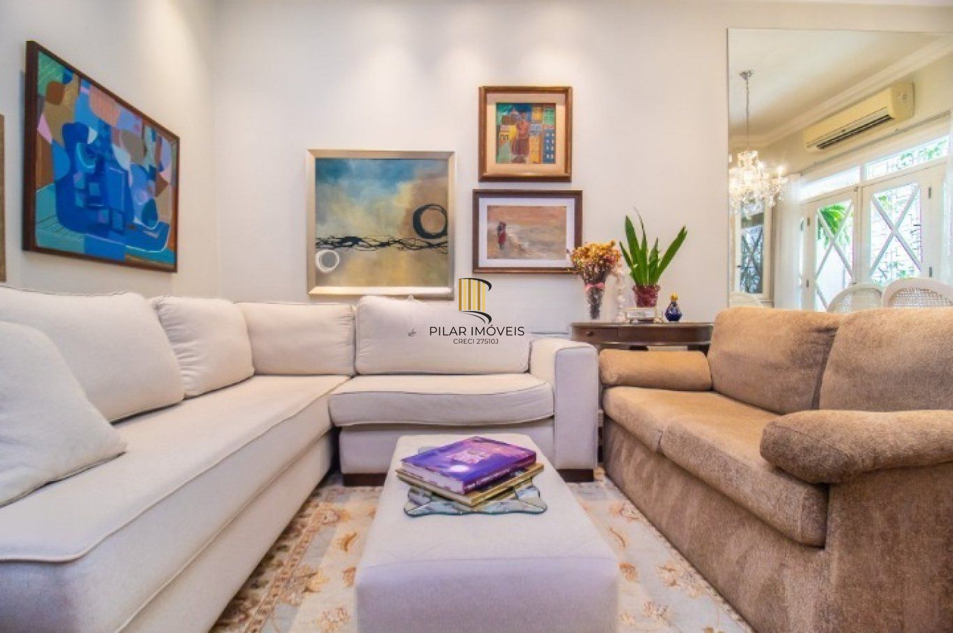 Apartamento de 2 dormitórios bairro Bom Fim