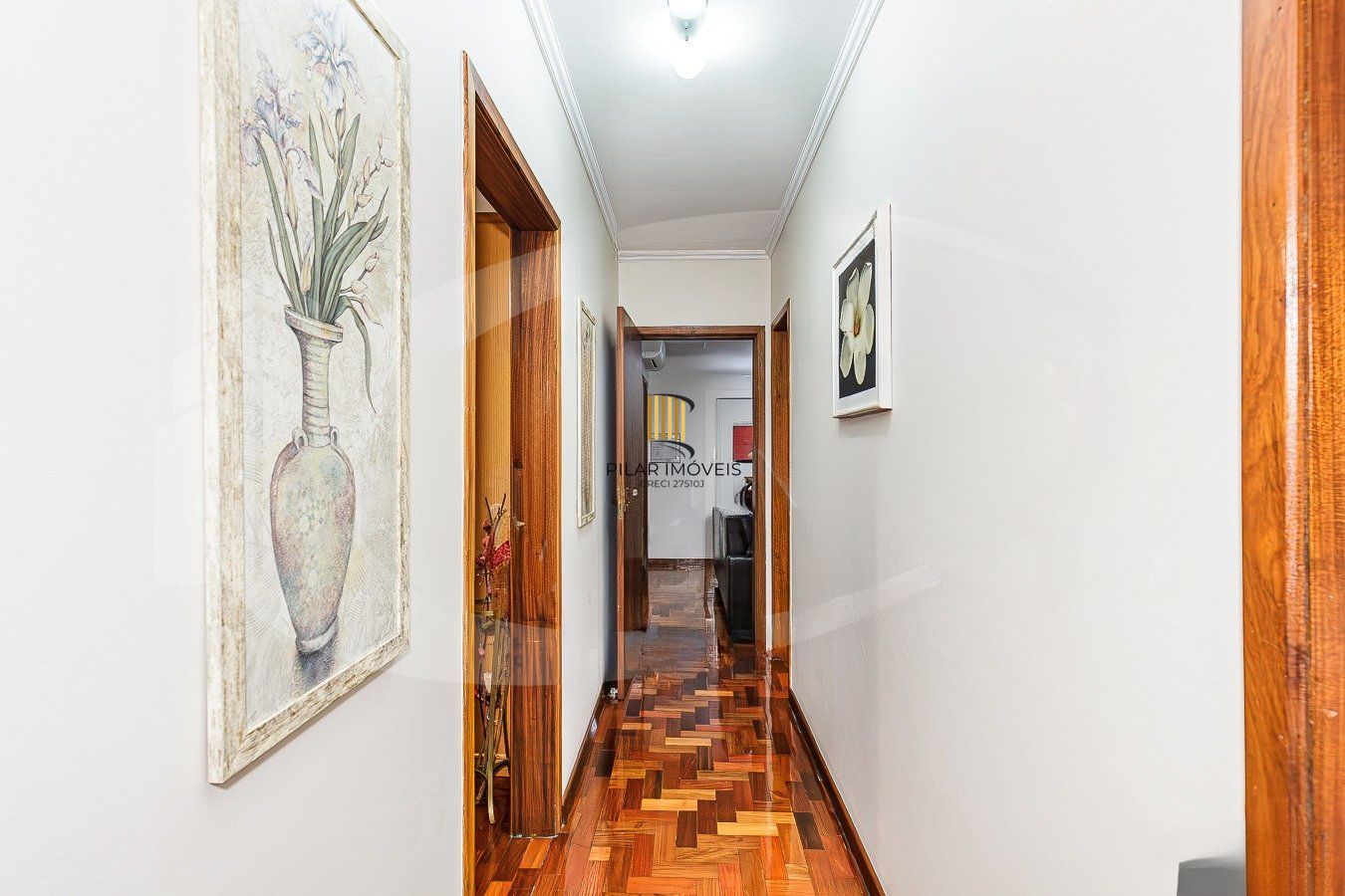Apartamento de 3 dormitórios no bairro Sarandi