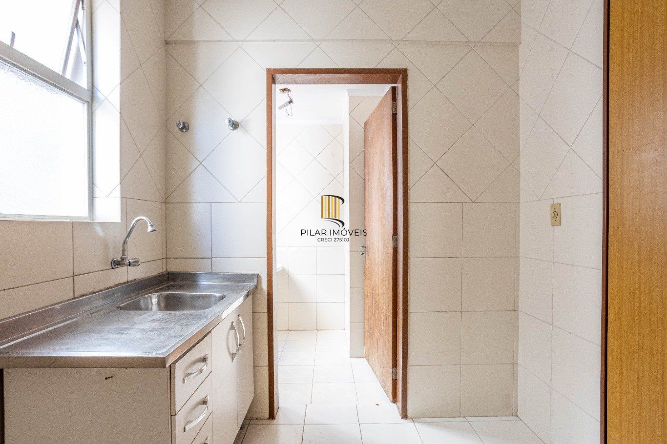 Apartamento JK no bairro Bom Fim em Porto Alegre