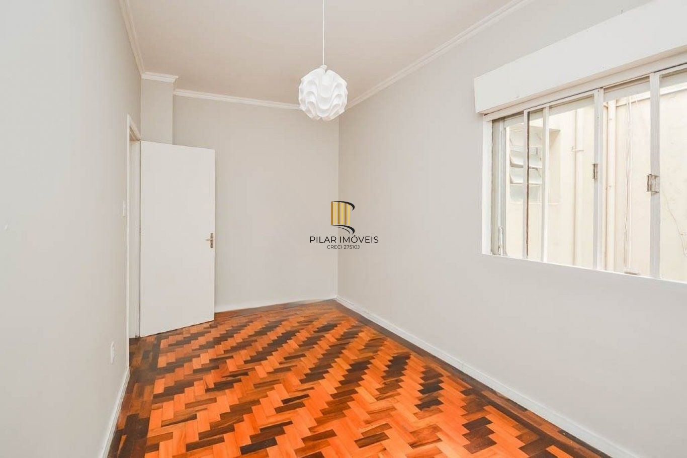Apartamento à venda com 2 dormitórios 69 m² no Bairro Menino Deus