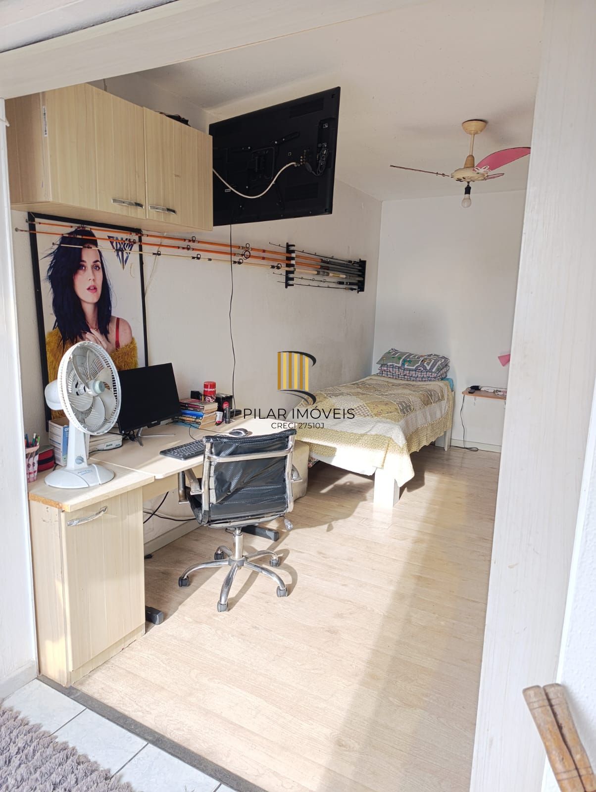 Apartamento semi mobiliado de 2 dormitórios bairro Sarandi