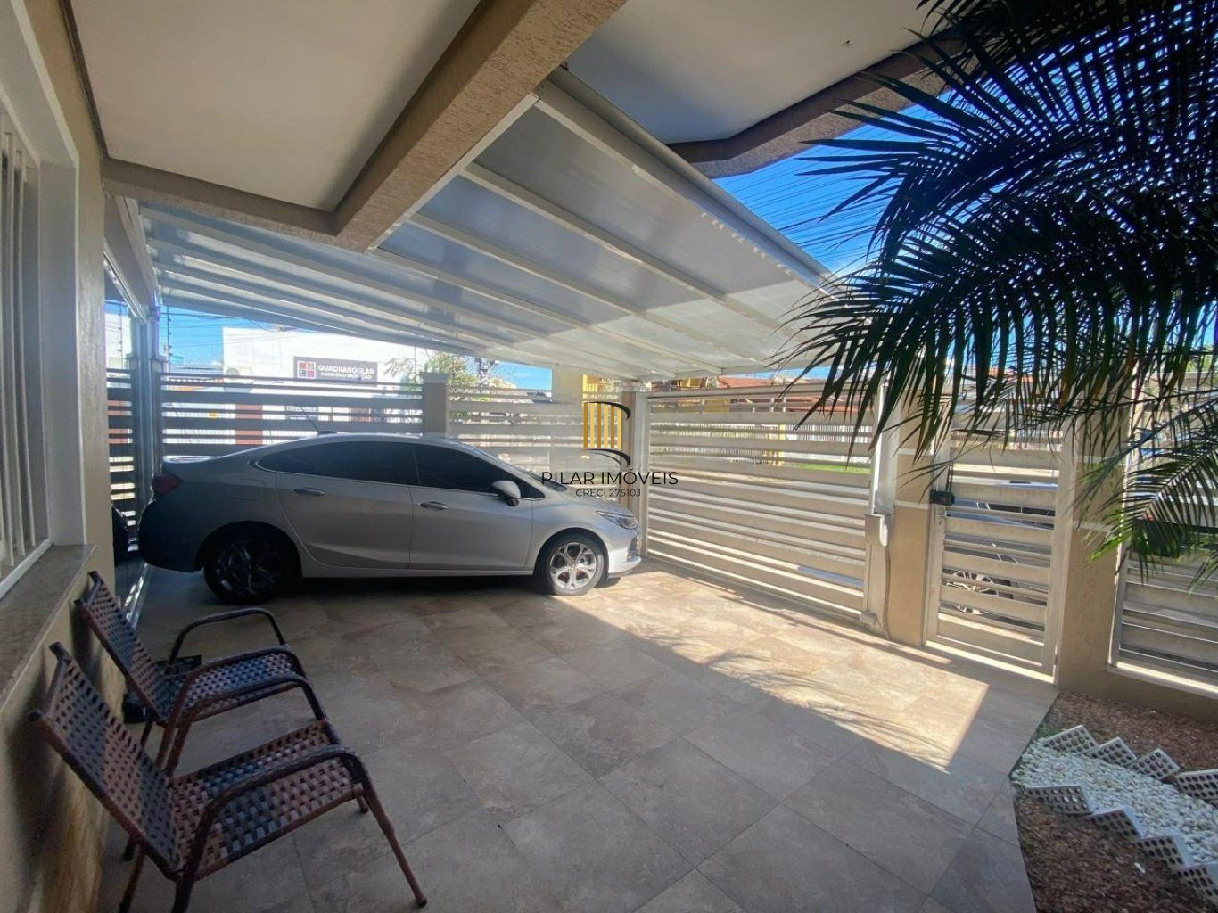 Casa de 3 quartos, 2 vagas de garagem cobertas no bairro Mato grande em Canoas.