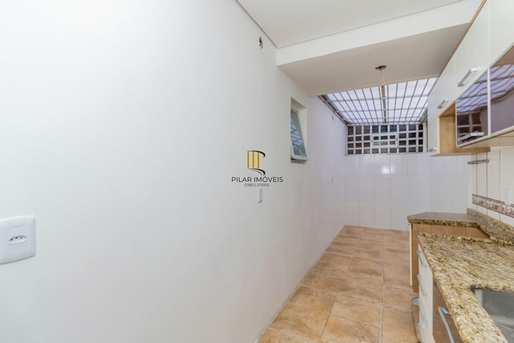 Apartamento Térreo 2 Dormitórios no Jardim Botânico – Amplo e Iluminado
