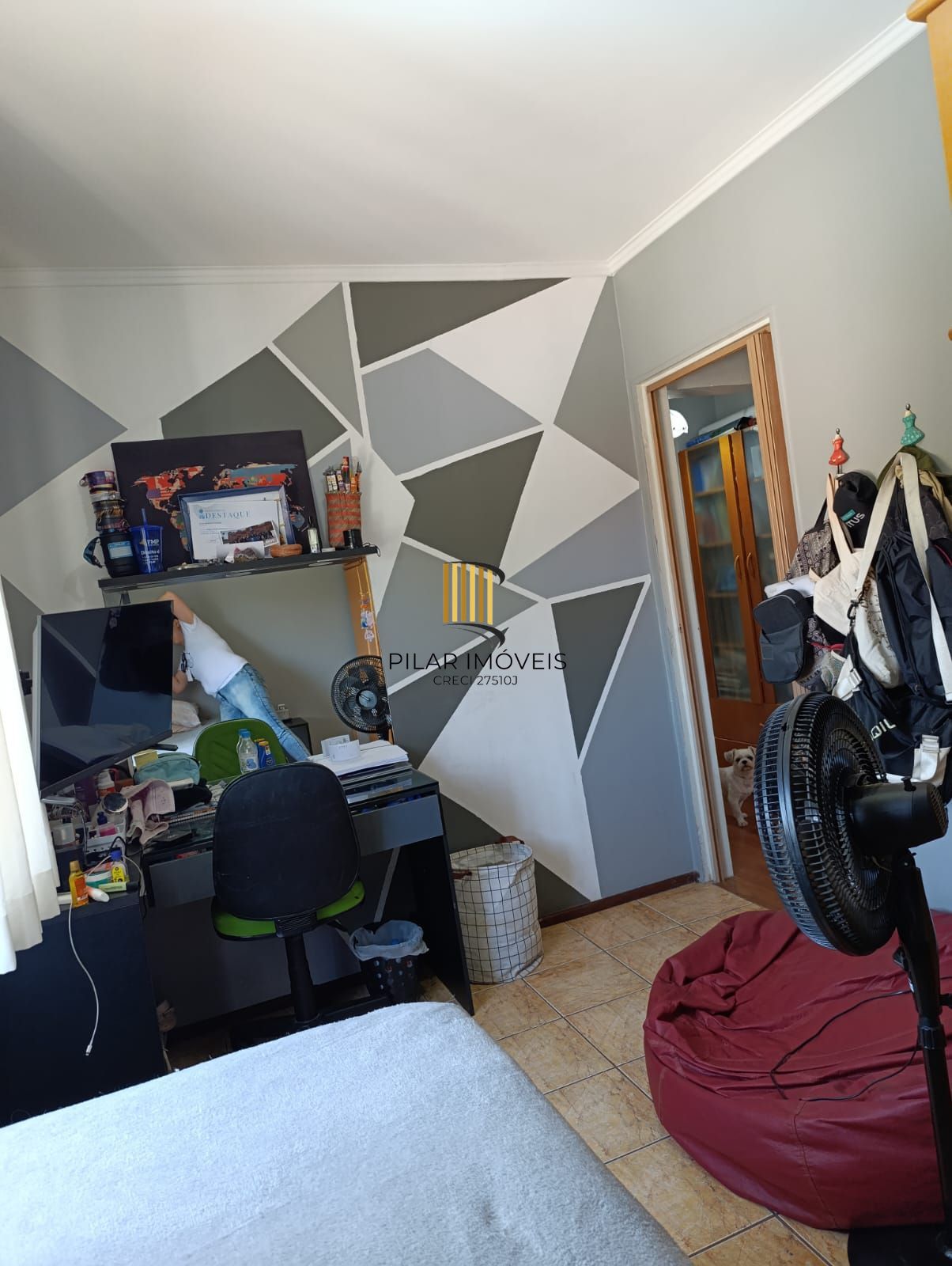 Apartamentosemi mobiliado de 2 dormitórios, 1 vaga no bairro Partenon