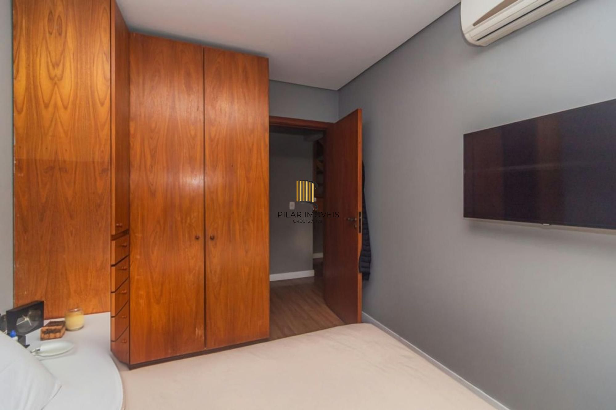 Cobertura semi mobiliada 1 dormitório bairro Cristo Redentor