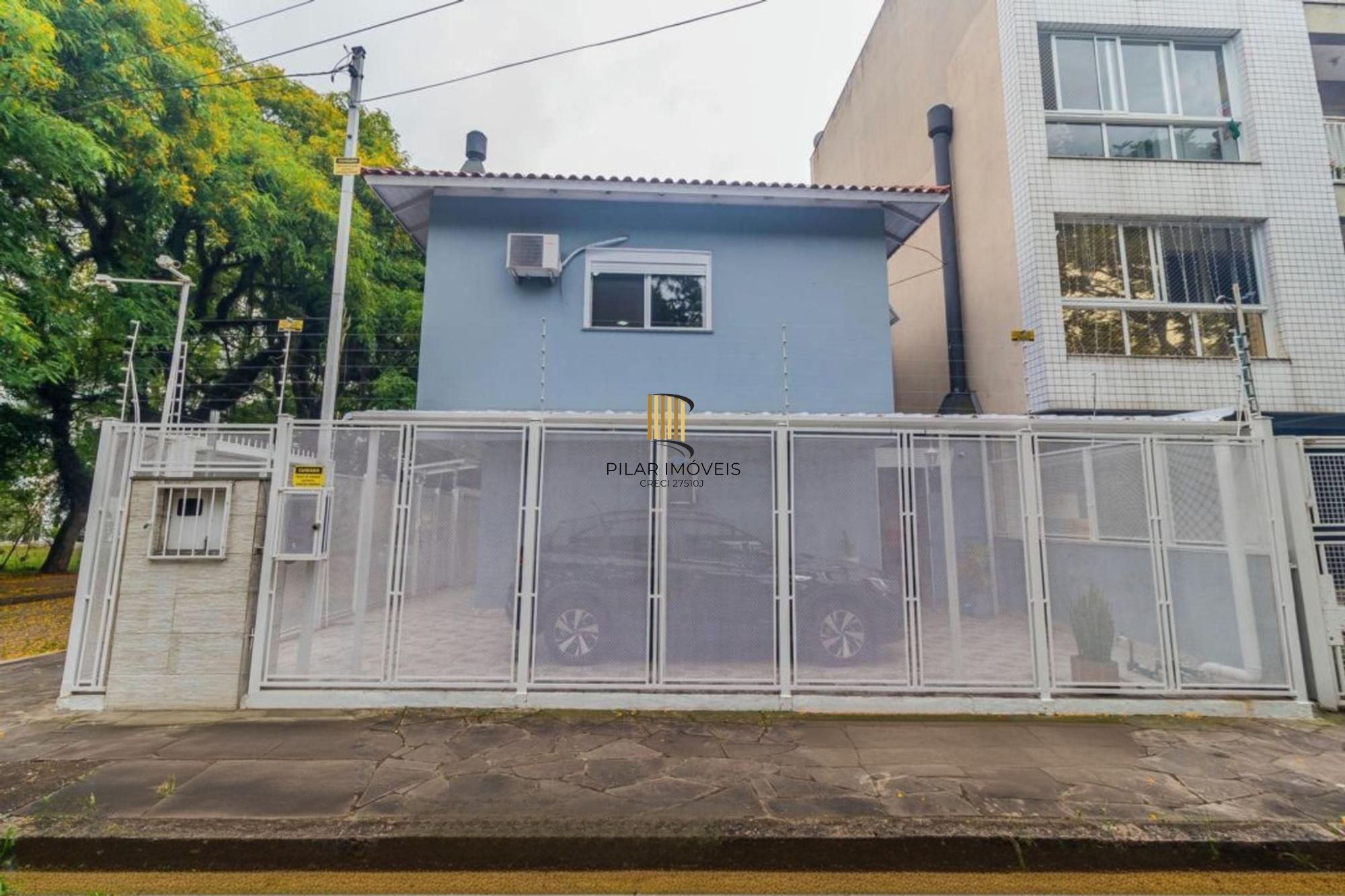 Casa com 3 dormitórios no Bairro Vila Ipiranga