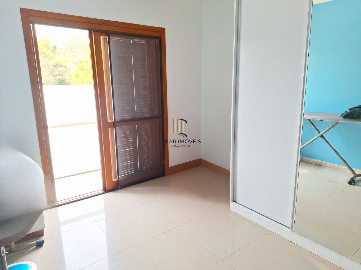 Casa em Condomínio à venda com 3 quartos no bairro Nonoai