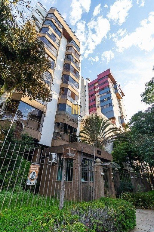 Apartamento com 3 Dormitórios, elevador vaga e 2 Sacadas no Menino Deus