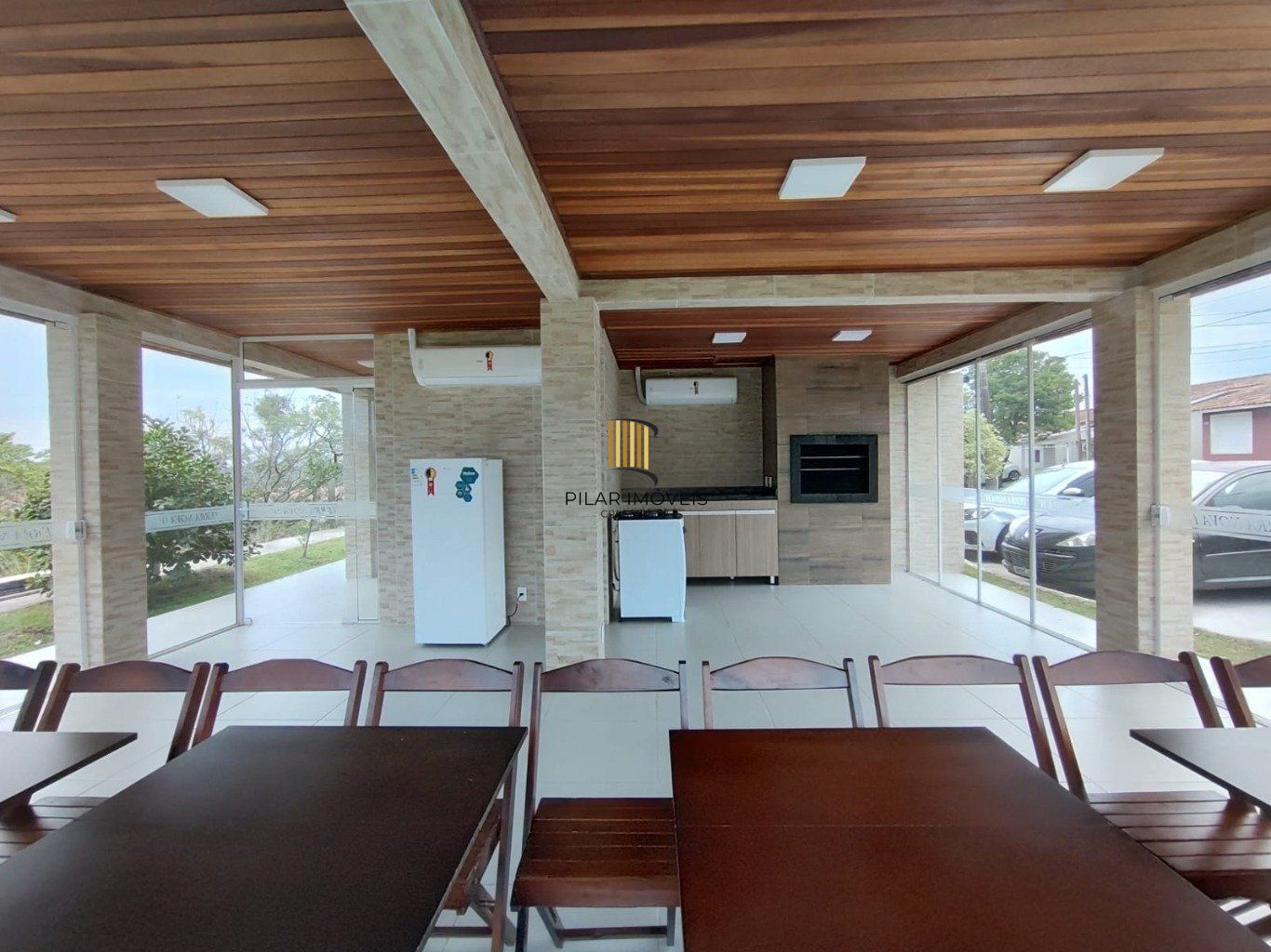 Casa com 3 quartos e 2 vagas em Alvorada no Condomínio Terra Nova